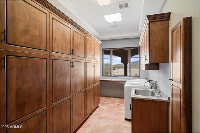 13330 E JOMAX Road, Scottsdale, AZ 85262