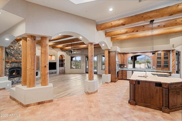 13330 E JOMAX Road, Scottsdale, AZ 85262
