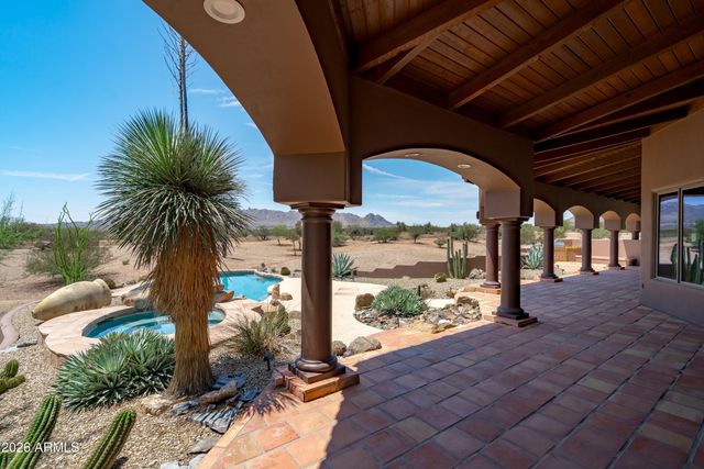 13330 E JOMAX Road, Scottsdale, AZ 85262