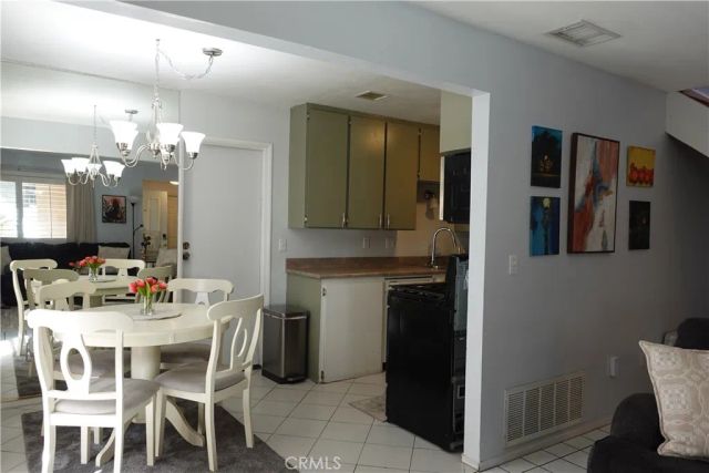 1307 Via Santiago B, Corona, CA 92882