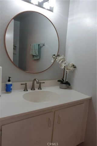 1307 Via Santiago B, Corona, CA 92882