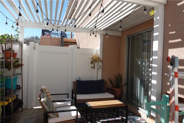 1307 Via Santiago B, Corona, CA 92882