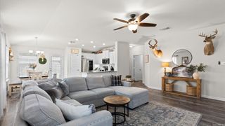 2122 WOOD DRAKE LN, New Braunfels, TX 78130