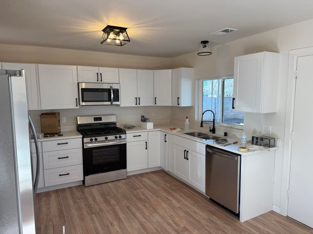 305 Parsifal Street NE, Albuquerque, NM 87123