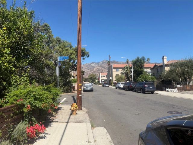 101 S Lotus, Pasadena, CA 91107