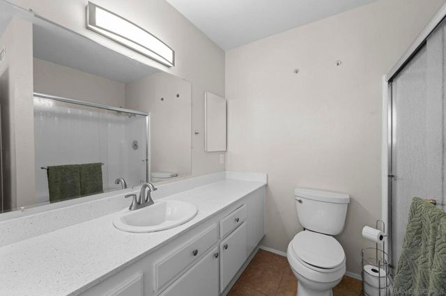 1651 S Juniper St 22, Escondido, CA 92025