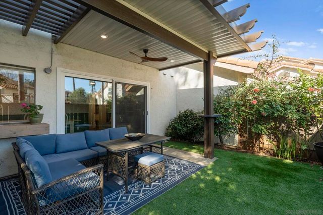 1651 S Juniper St 22, Escondido, CA 92025