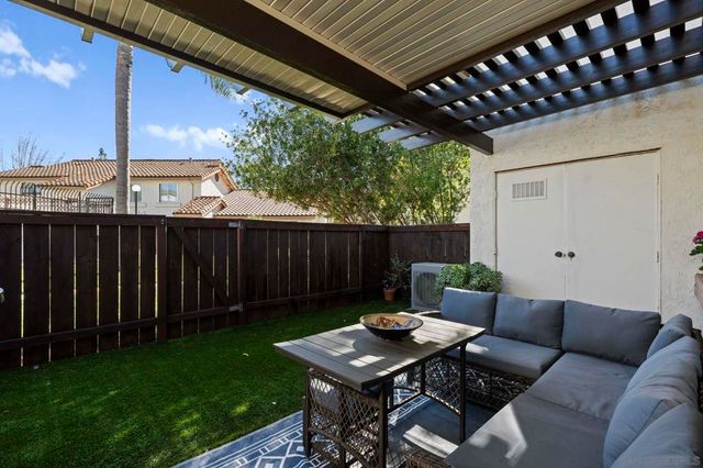 1651 S Juniper St 22, Escondido, CA 92025