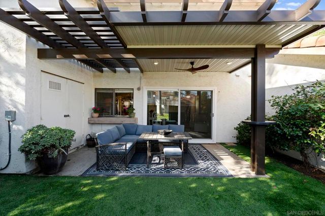 1651 S Juniper St 22, Escondido, CA 92025