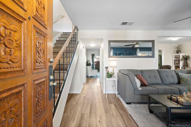 1651 S Juniper St 22, Escondido, CA 92025