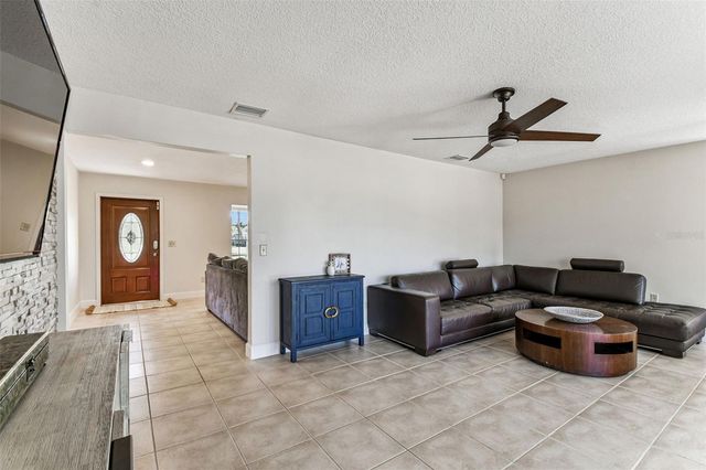 12902 N HOWARD AVENUE, Tampa, FL 33612