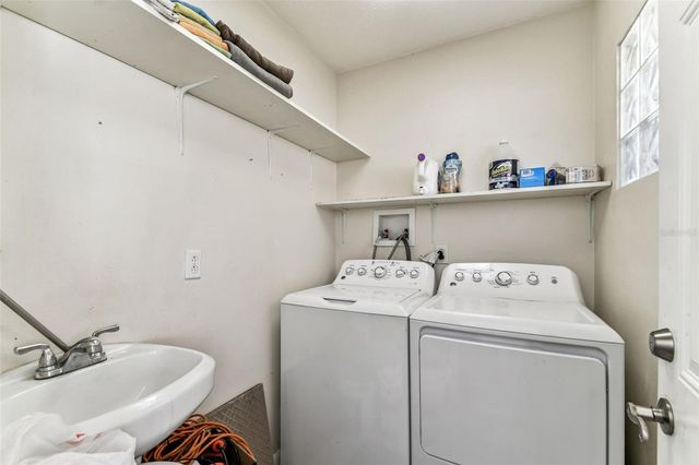 12902 N HOWARD AVENUE, Tampa, FL 33612