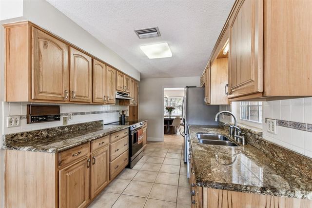 12902 N HOWARD AVENUE, Tampa, FL 33612