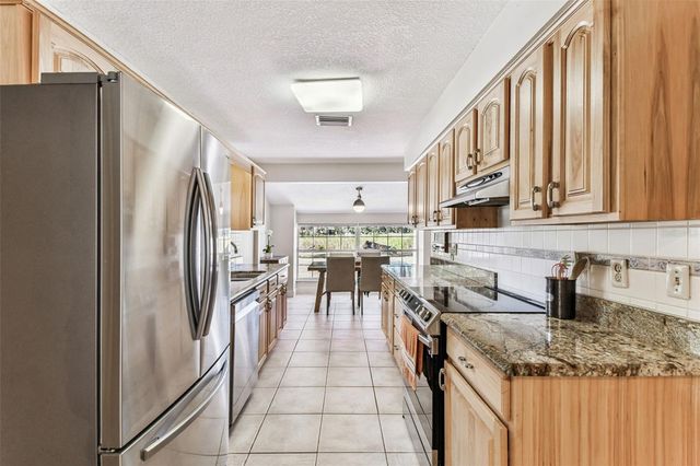 12902 N HOWARD AVENUE, Tampa, FL 33612