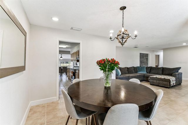 12902 N HOWARD AVENUE, Tampa, FL 33612