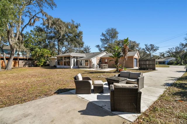 12902 N HOWARD AVENUE, Tampa, FL 33612