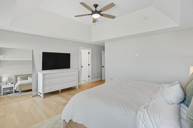 23039 Lakeview Estates Boulevard, Frankfort, IL 60423