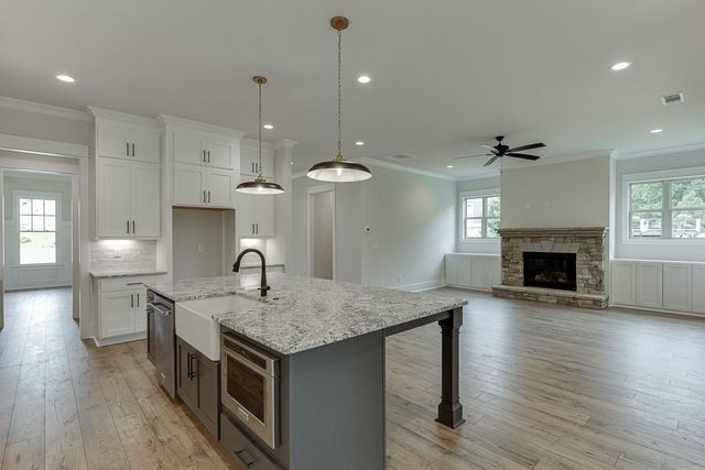 5065 Shade Creek Crossing, Cumming, GA 30028