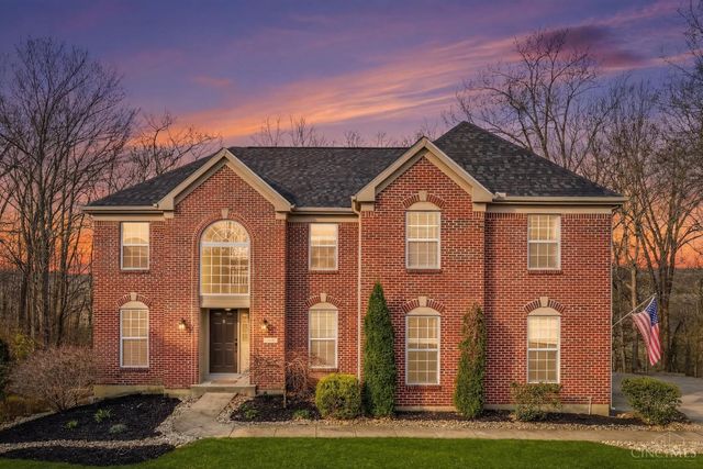 242 County Down Lane, Loveland, OH 45140