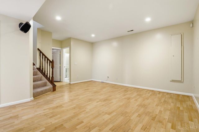 242 County Down Lane, Loveland, OH 45140