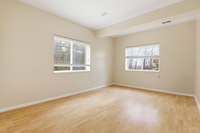 242 County Down Lane, Loveland, OH 45140