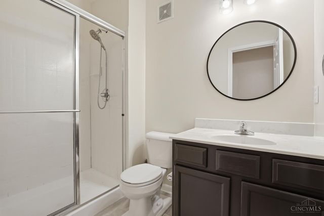 242 County Down Lane, Loveland, OH 45140