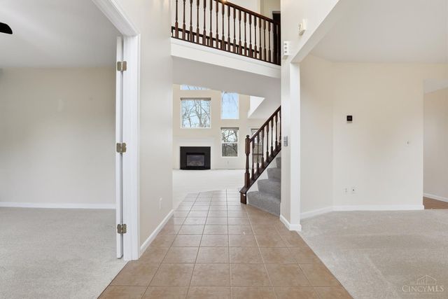 242 County Down Lane, Loveland, OH 45140