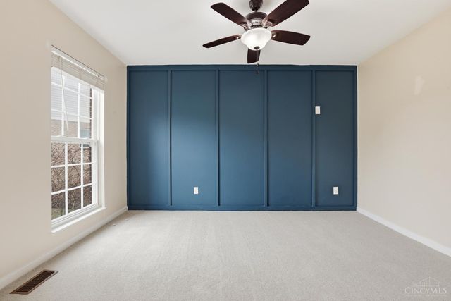 242 County Down Lane, Loveland, OH 45140