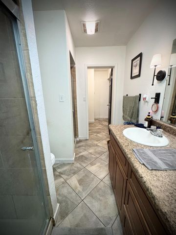 1535 Melrose Ave, Modesto, CA 95350