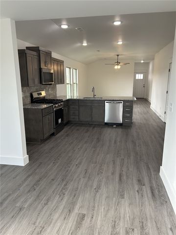 1801 Farmer Street, Pea Ridge, AR 72751