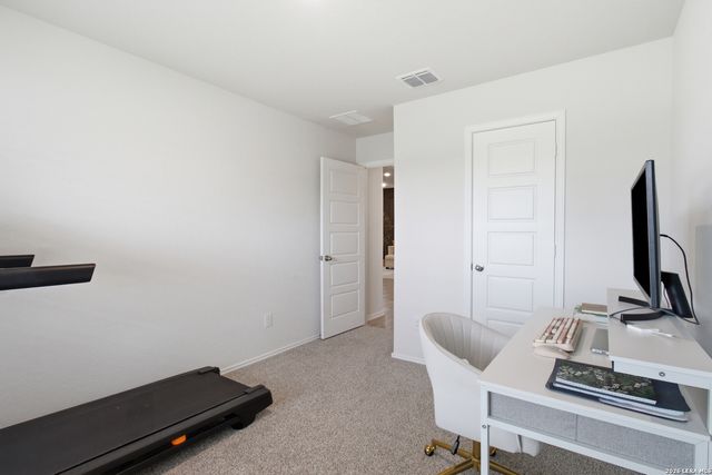 1634 Ruben Dr, New Braunfels, TX 78130