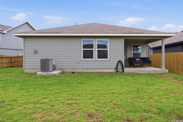 1634 Ruben Dr, New Braunfels, TX 78130