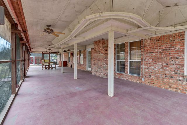 4201 E Bankhead Highway, Hudson Oaks, TX 76087