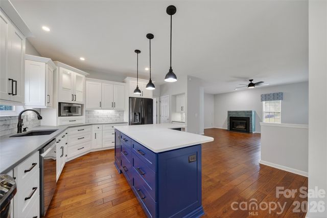 2851 Huckleberry Hill Drive, Fort Mill, SC 29715