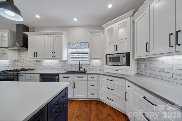 2851 Huckleberry Hill Drive, Fort Mill, SC 29715