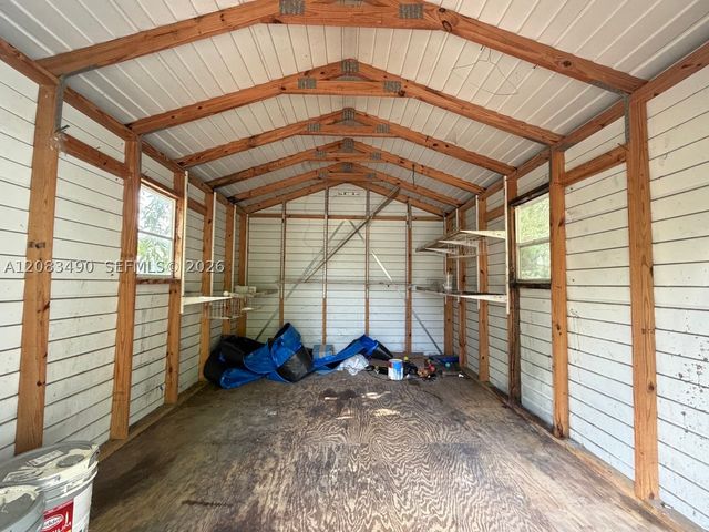 231 NW 4th St, Deerfield Beach, FL 33441