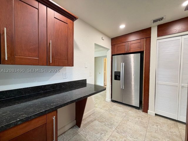 231 NW 4th St, Deerfield Beach, FL 33441