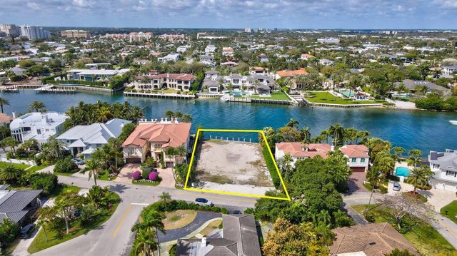 601 NE Spanish Trail, Boca Raton, FL 33432