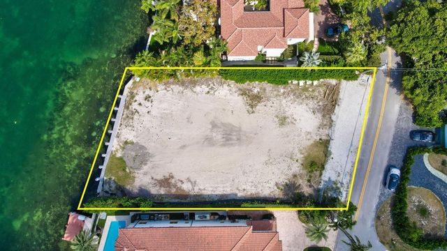 601 NE Spanish Trail, Boca Raton, FL 33432