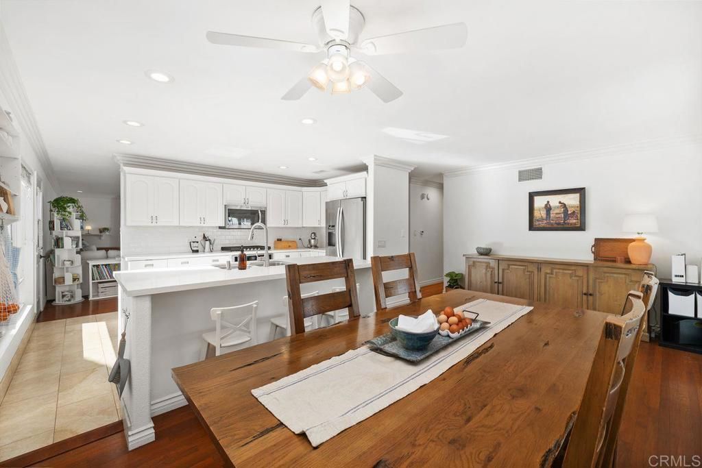 Image 12 of property listing at 6849 Ballinger Avenue, San Diego, CA 92119