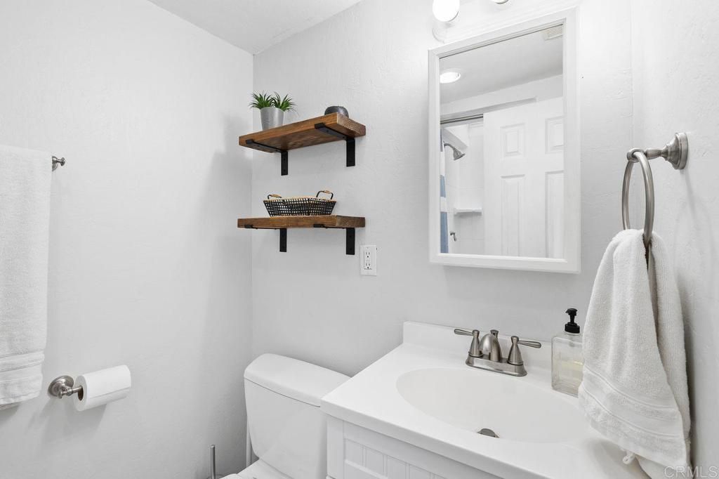 Image 27 of property listing at 6849 Ballinger Avenue, San Diego, CA 92119