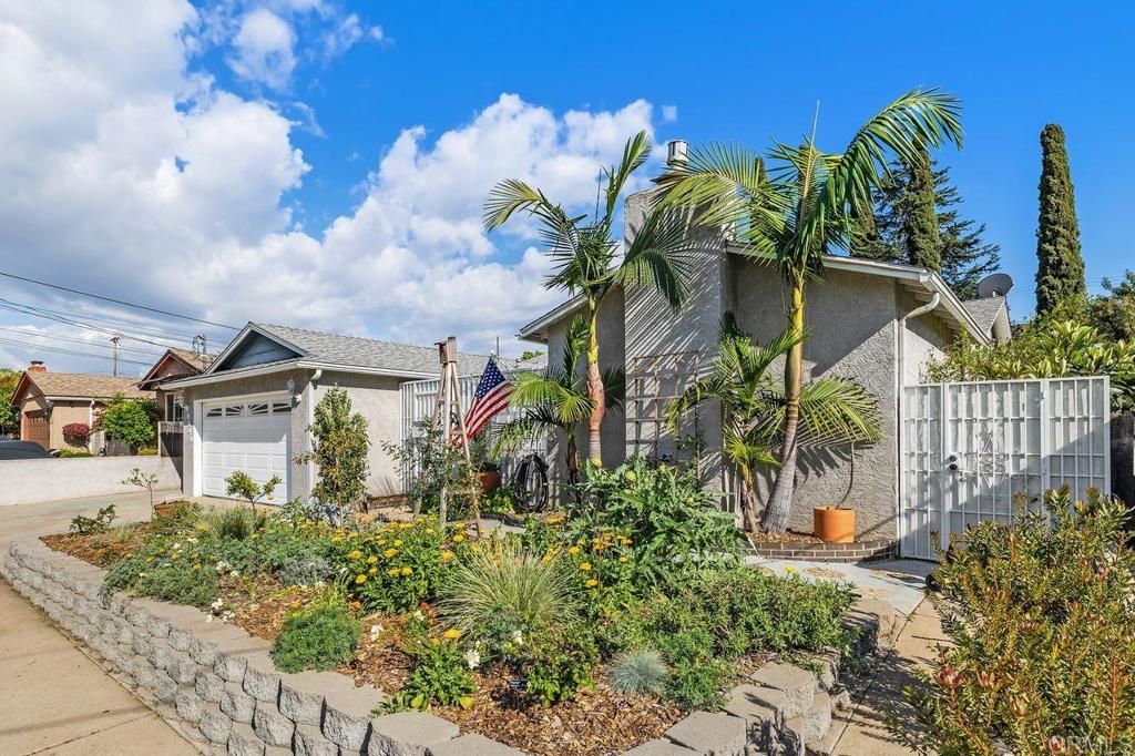 Image 41 of property listing at 6849 Ballinger Avenue, San Diego, CA 92119