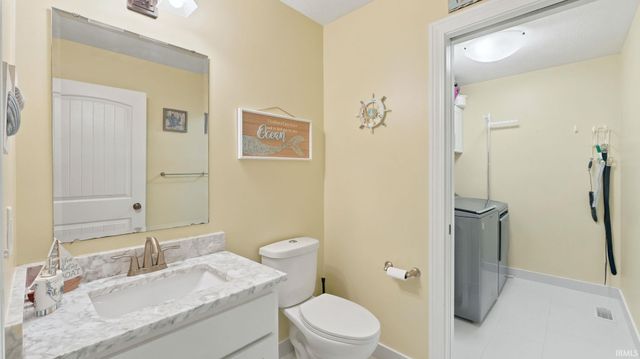 11019 Barrymore Run, Roanoke, IN 46783