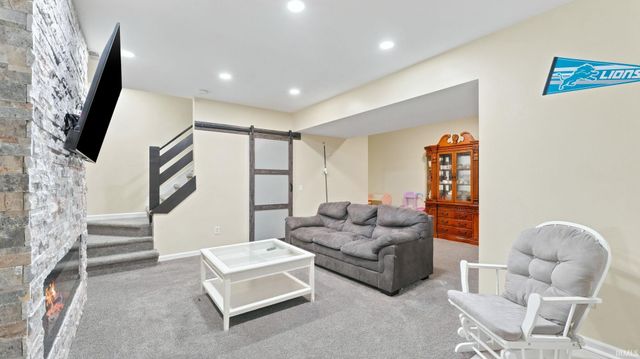 11019 Barrymore Run, Roanoke, IN 46783
