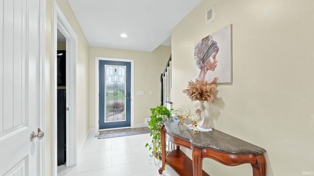 11019 Barrymore Run, Roanoke, IN 46783