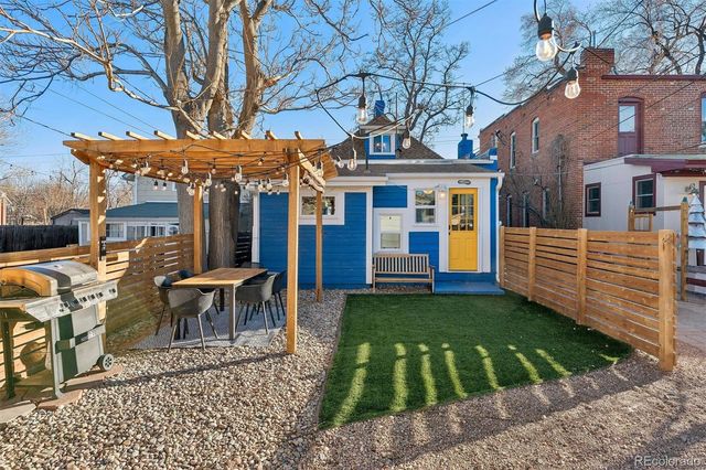 3223 W 22nd Avenue, Denver, CO 80211