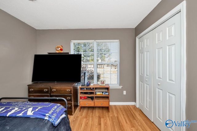 1004 Carters Grove Road, Hazel Green, AL 35750