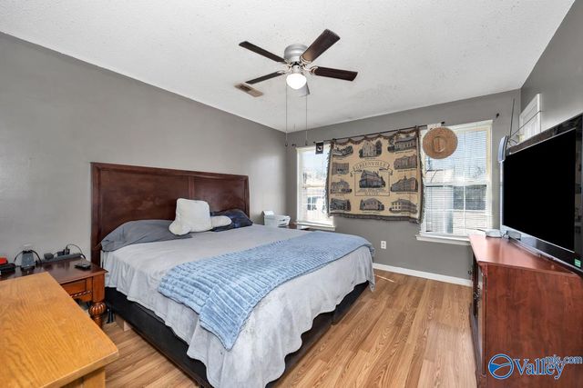 1004 Carters Grove Road, Hazel Green, AL 35750