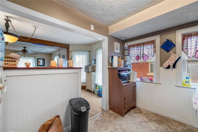 343 East Avenue, Lockport City, NY 14094