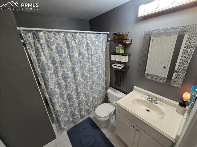 14232 E Hawaii Circle A, Aurora, CO 80012